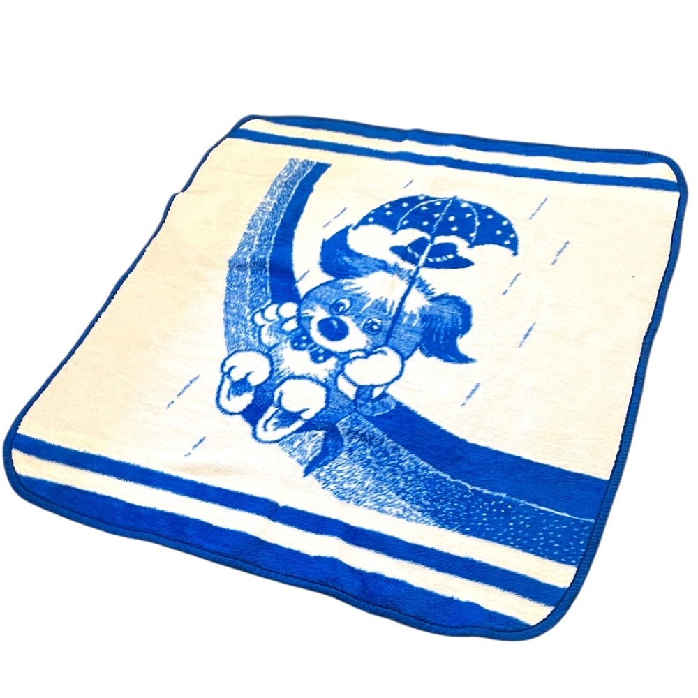 Vintage San Marcos Baby Blanket Reversible Teddy Bear Snow Acrylic, White & Blue